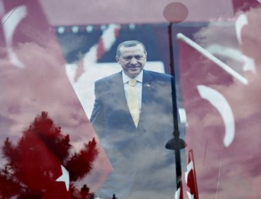 Ο Ερντογάν προσπαθεί να μεταφέρει τα εσωτερικά προβλήματα της Τουρκίας και στη Θράκη